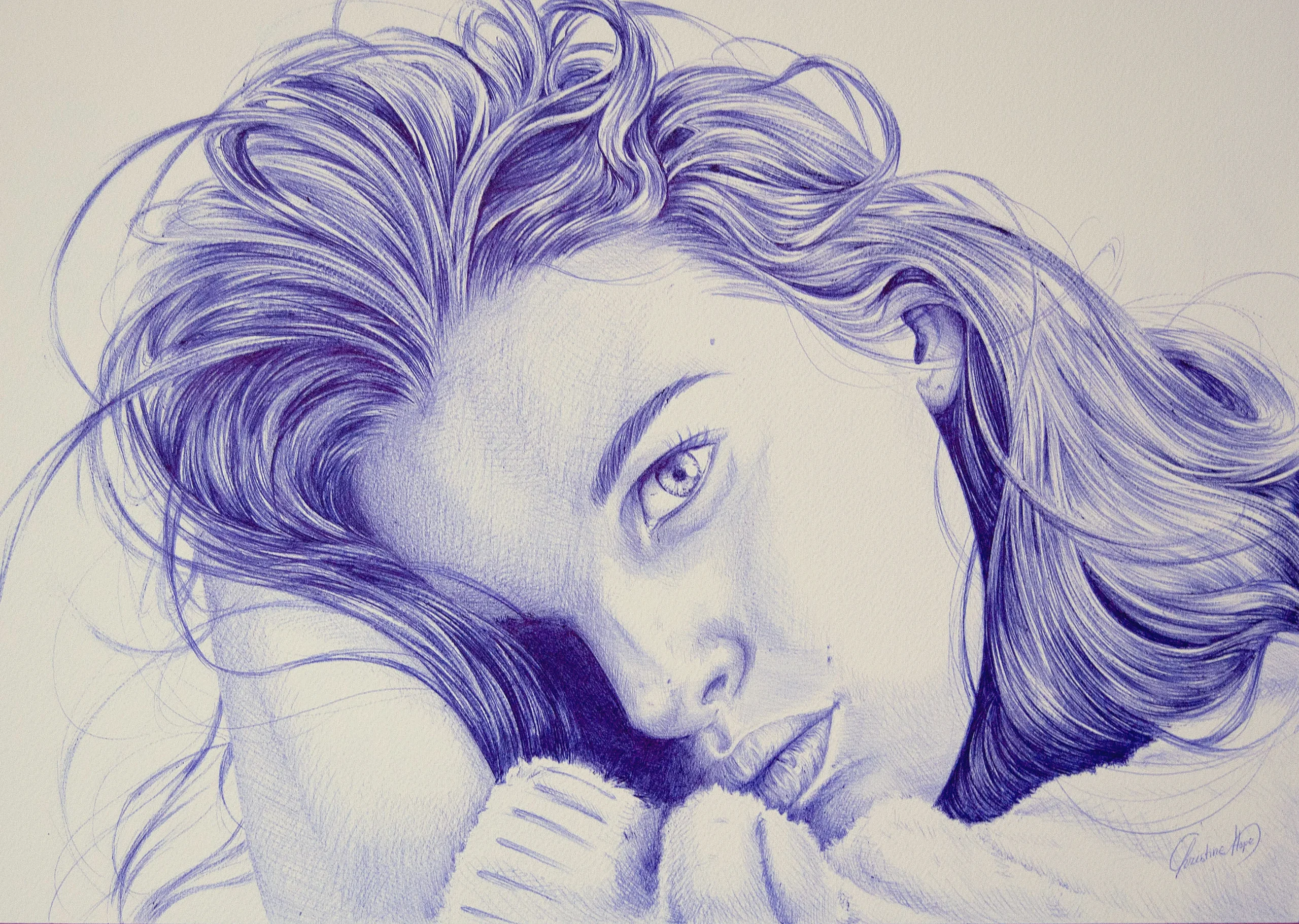 Obra Refugio Interior de Christine Hope, retrato de mujer dibujado a bolígrafo en actitud introspectiva.